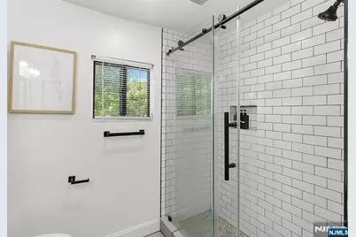 22 8th Avenue, Newark, NJ 07104 - Photo 21