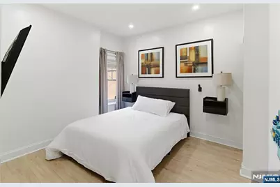 22 8th Avenue, Newark, NJ 07104 - Photo 17