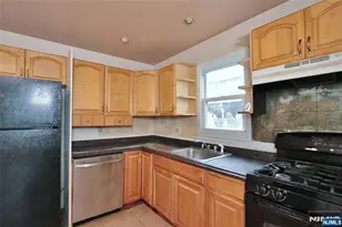 122 Dawes Hwy, Pompton Lakes, NJ 07442 - Photo 9