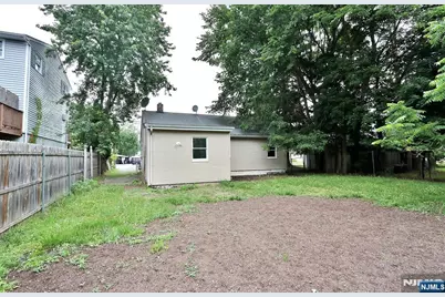 122 Dawes Highway, Pompton Lakes, NJ 07442 - Photo 29
