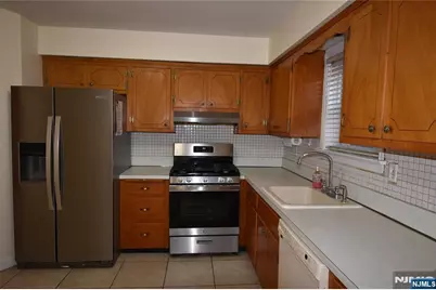 126 California Avenue A #A, New Milford, NJ 07646 - Photo 7