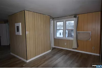 126 California Avenue A #A, New Milford, NJ 07646 - Photo 17