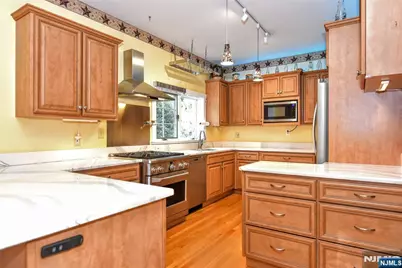 497 W Saddle River Road, Upper Saddle River, NJ 07458 - Photo 15