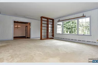 497 W Saddle River Road, Upper Saddle River, NJ 07458 - Photo 9