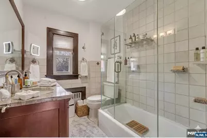 429 Palisade Avenue, Cliffside Park, NJ 07010 - Photo 11