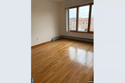 215A 13th Street, Palisades Park, NJ 07650 - Photo 7