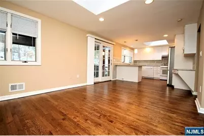 153 Sunset Lane, Tenafly, NJ 07670 - Photo 5