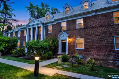 185 E Palisade Avenue B1B #B1B, Englewood, NJ 07631 - Photo 1