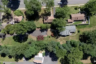 38 W Ridgewood Ave, Paramus, NJ 07652 - Photo 3