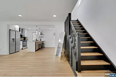 12 Lerome Place, Teaneck Township, NJ 07666 - Photo 5