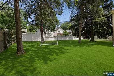 195 4th Street, Cresskill, NJ 07626 - Photo 19