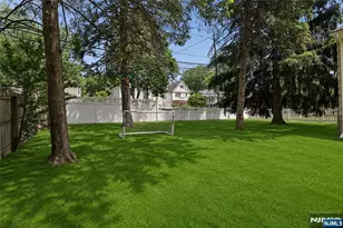 195 4th St, Cresskill, NJ 07626 - Photo 19