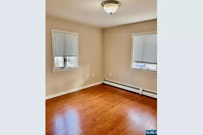 25 Dell Glen Avenue, Lodi, NJ 07644 - Photo 11