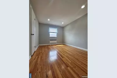 166 Morningside Lane, Palisades Park, NJ 07650 - Photo 9