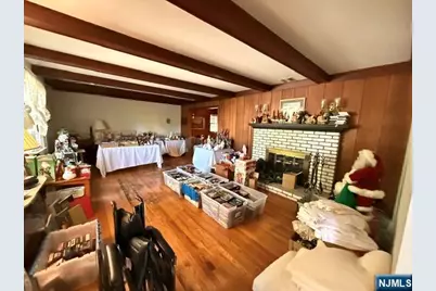71 Glasgow Terrace, Mahwah, NJ 07430 - Photo 3