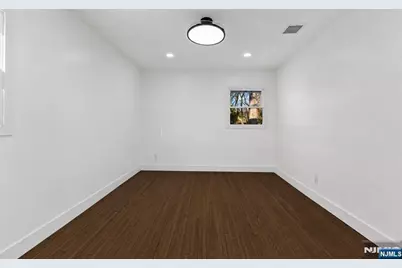 177 Rockwood Place, Englewood, NJ 07631 - Photo 21