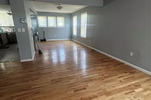 27 Richelieu Terrace, Newark, NJ 07106 - Photo 3