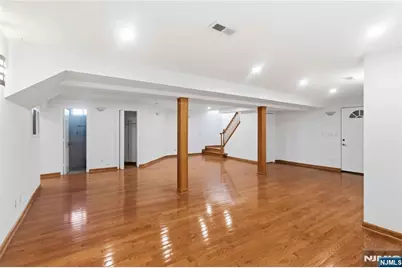 131 Haase Avenue, Paramus, NJ 07652 - Photo 37