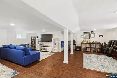 1077 Anderson, Fort Lee, NJ 07024 - Photo 29