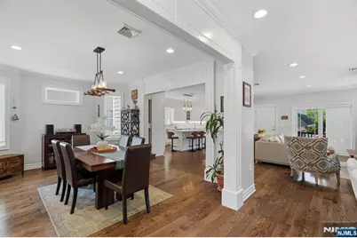 1077 Anderson, Fort Lee, NJ 07024 - Photo 13