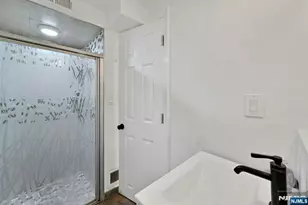 57 Ottawa Ave, Hasbrouck Heights, NJ 07604 - Photo 23