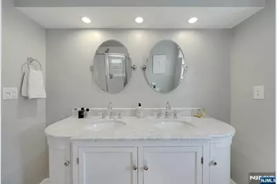 65 E Gramercy Place, Glen Rock, NJ 07452 - Photo 23