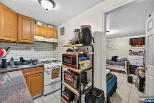 89 Watsessing Ave, Bloomfield, NJ 07003 - Photo 15