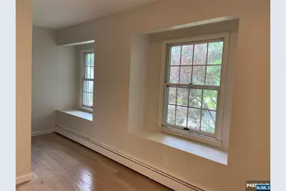 424 Eton Court, Ridgewood, NJ 07450 - Photo 13