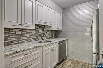 300 Main, Little Falls Township, NJ 07424 - Photo 3