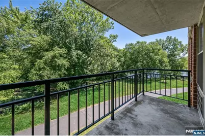 300 Main, Little Falls Township, NJ 07424 - Photo 5