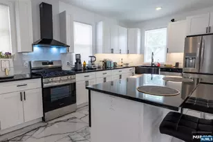 32 Palm St, Newark, NJ 07106 - Photo 7