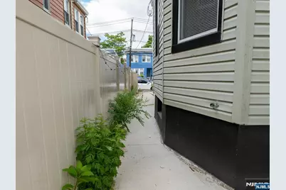 32 Palm Street, Newark, NJ 07106 - Photo 29