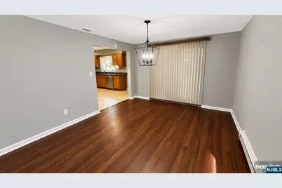 70 Hahn Avenue, Rochelle Park Township, NJ 07662 - Photo 9