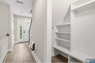 4 Central Avenue 4C #4C, Caldwell, NJ 07006 - Photo 21
