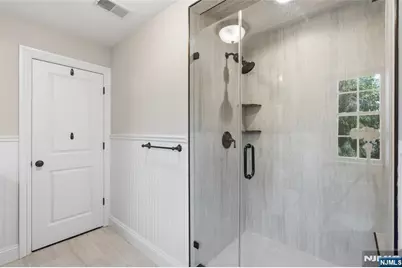 4 Central Avenue 4C #4C, Caldwell, NJ 07006 - Photo 17