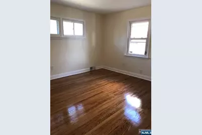 396 Union Avenue, Rutherford, NJ 07070 - Photo 11