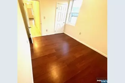 51 Myrtle Avenue, Newark, NJ 07107 - Photo 15