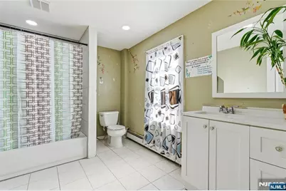 166 W Demarest Avenue, Englewood, NJ 07631 - Photo 21