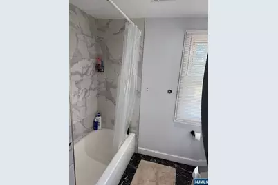567 Studio Road 2 #2, Ridgefield, NJ 07657 - Photo 7
