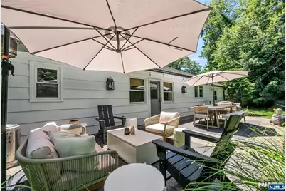 611 Wishing Well Road, Wyckoff Township, NJ 07481 - Photo 37