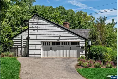 611 Wishing Well Road, Wyckoff Township, NJ 07481 - Photo 43
