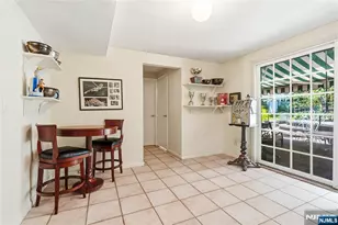 558 Green Ln, River Vale Township, NJ 07675 - Photo 19