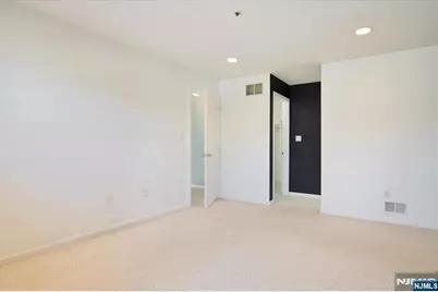 1125 Hyde Park Court A2 #A2, Mahwah, NJ 07430 - Photo 13