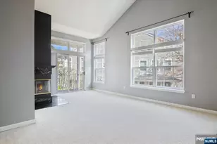 1125 Hyde Park Ct A2, Mahwah, NJ 07430 - Photo 5