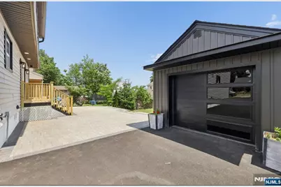 8 Annette Terrace, Lodi, NJ 07544 - Photo 19