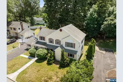 583 Brookside Avenue, Oradell, NJ 07649 - Photo 35