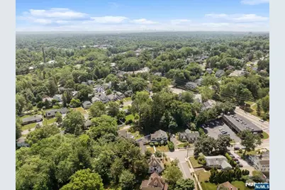 583 Brookside Avenue, Oradell, NJ 07649 - Photo 39