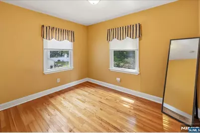 583 Brookside Avenue, Oradell, NJ 07649 - Photo 21