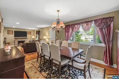 583 Brookside Avenue, Oradell, NJ 07649 - Photo 9