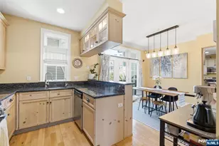 66 S Fullerton Ave 8, Montclair, NJ 07042 - Photo 9